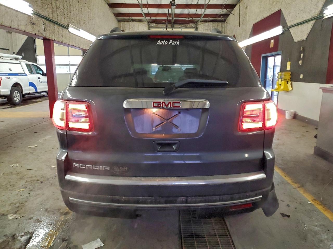 2014 GMC ACADIA SLE photo 6