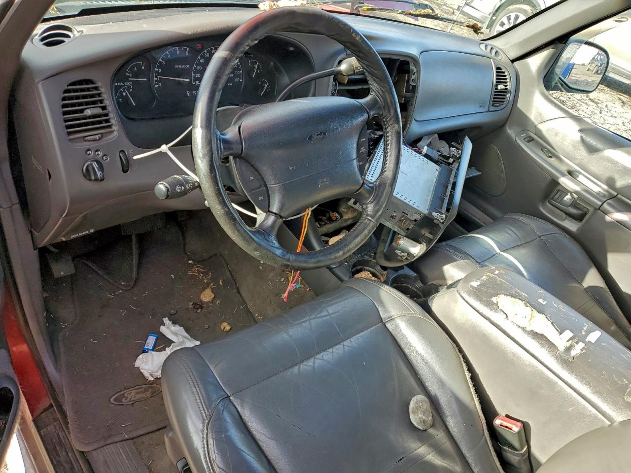 1999 FORD EXPLORER photo 8