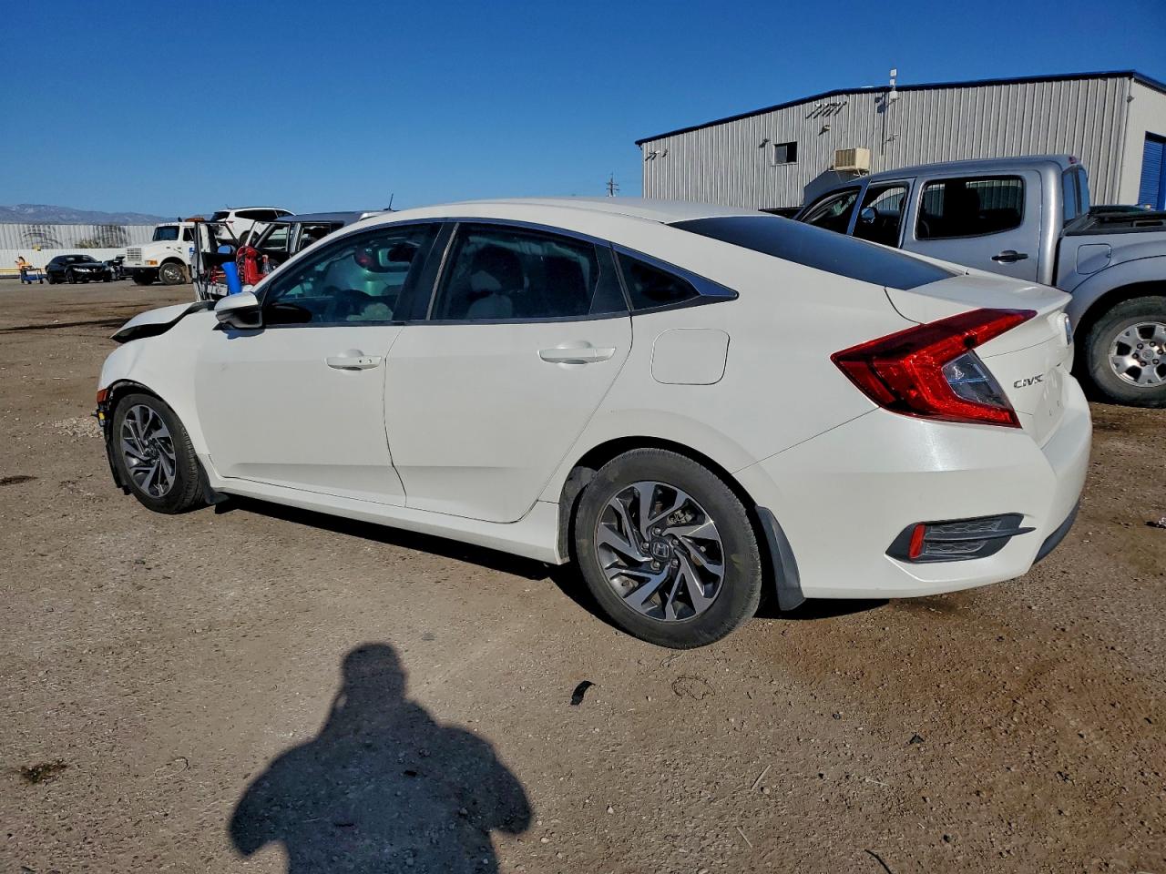 2016 HONDA CIVIC EX photo 2