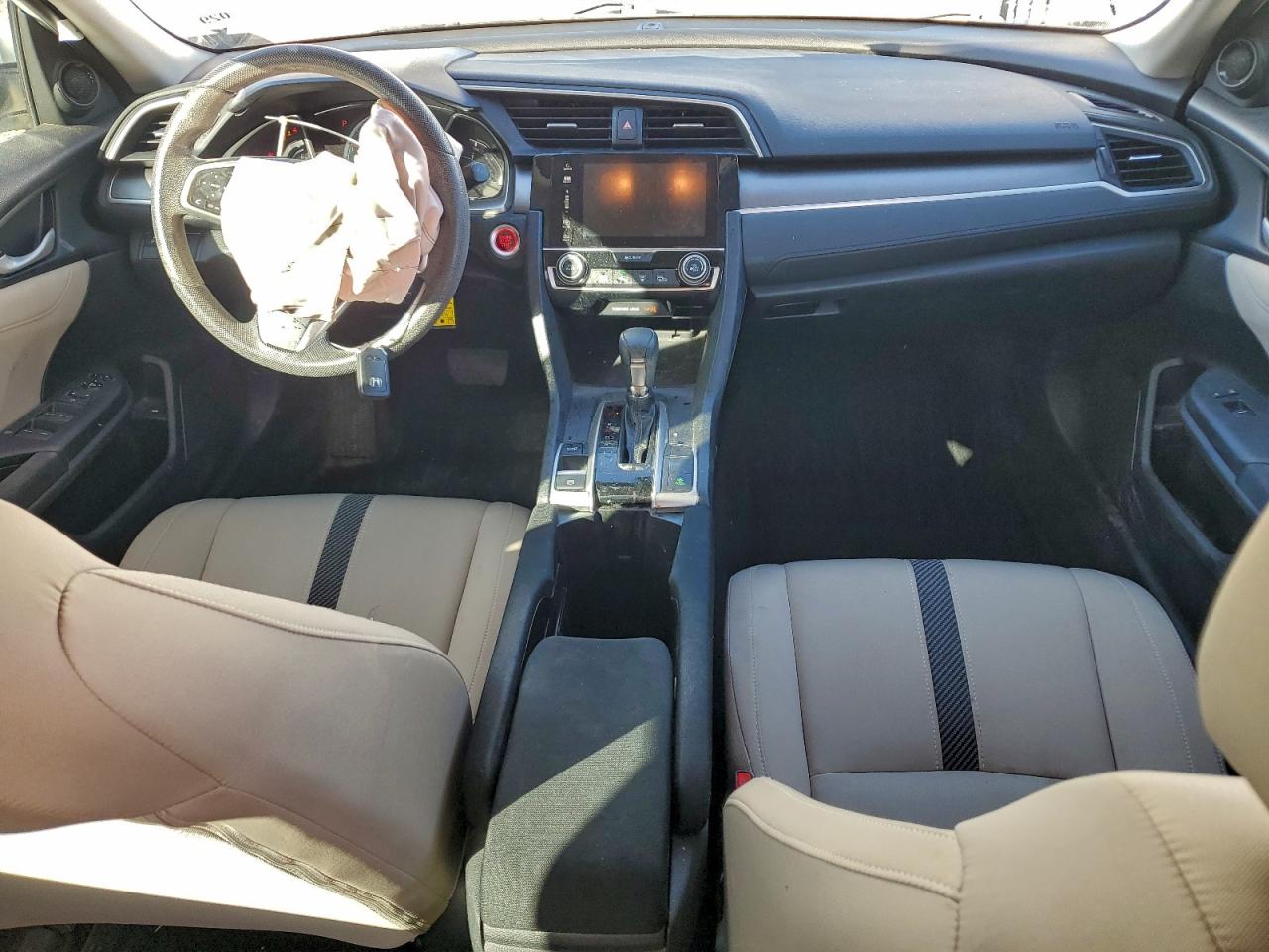 2016 HONDA CIVIC EX photo 8