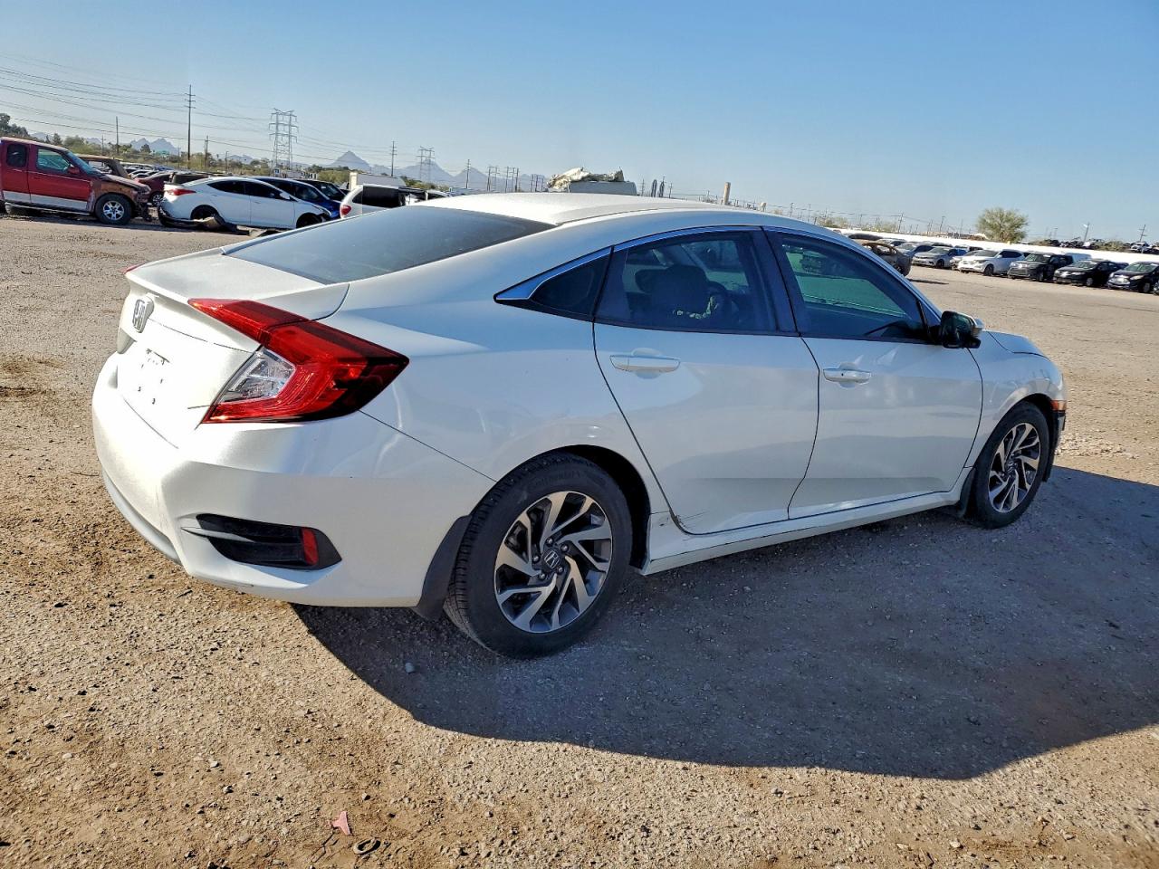 2016 HONDA CIVIC EX photo 3