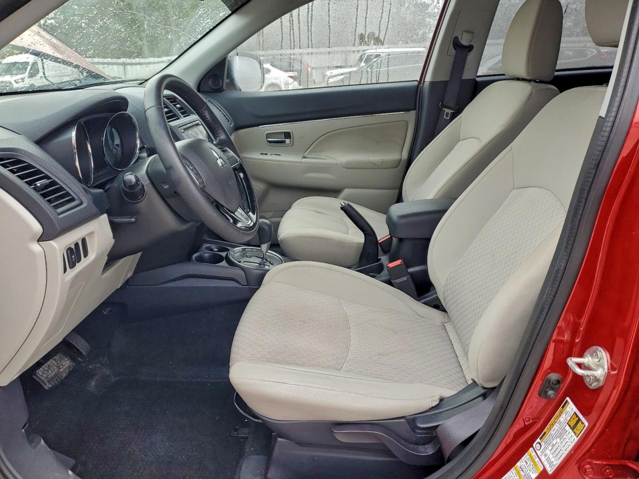 2017 MITSUBISHI OUTLANDER SPORT ES photo 7