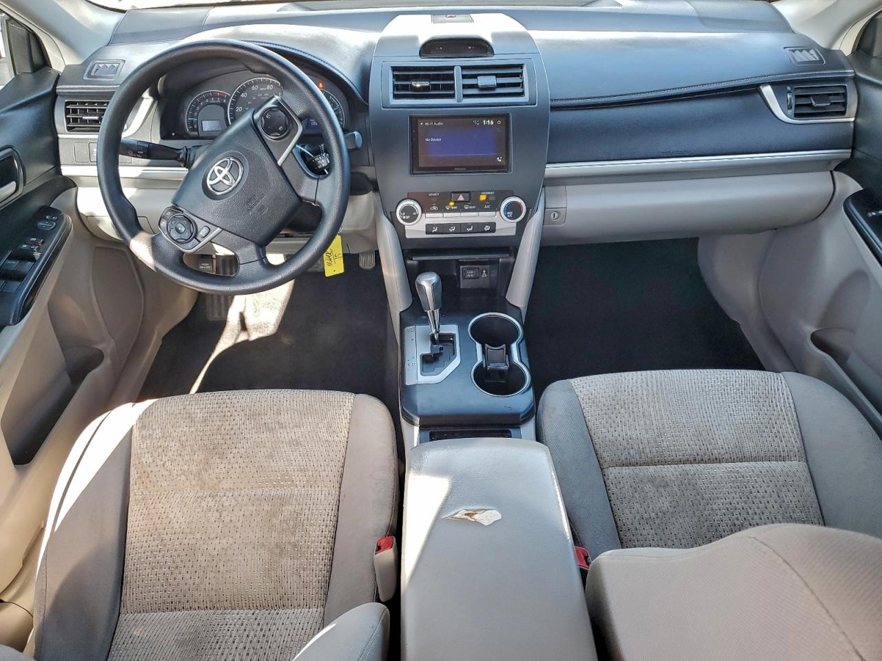 2013 TOYOTA CAMRY L photo 8
