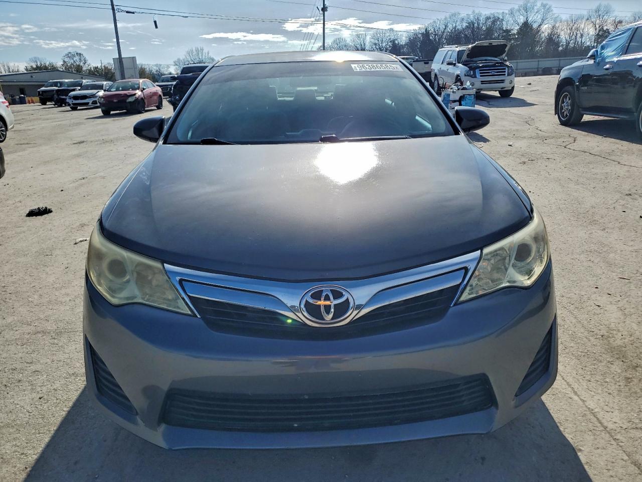 2013 TOYOTA CAMRY L photo 5