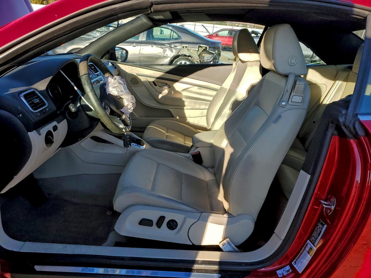 2010 VOLKSWAGEN EOS TURBO photo 7