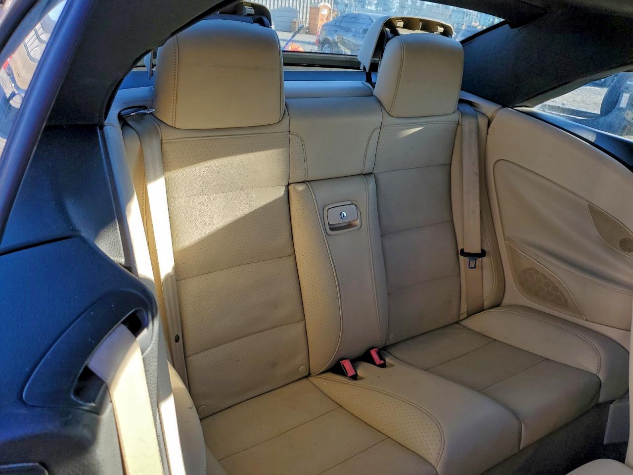 2010 VOLKSWAGEN EOS TURBO photo 10