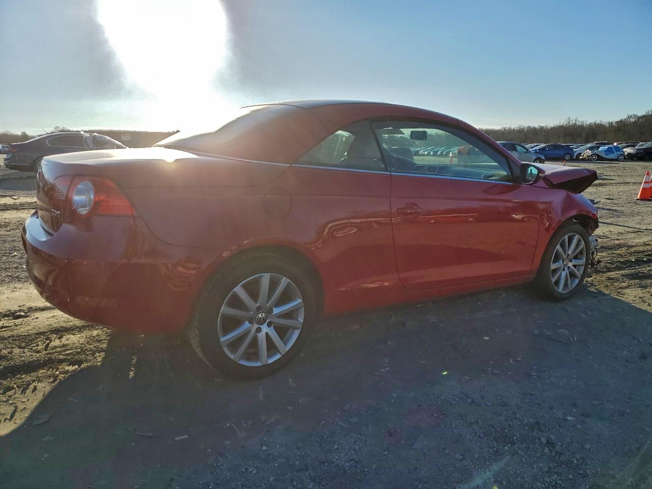 2010 VOLKSWAGEN EOS TURBO photo 3