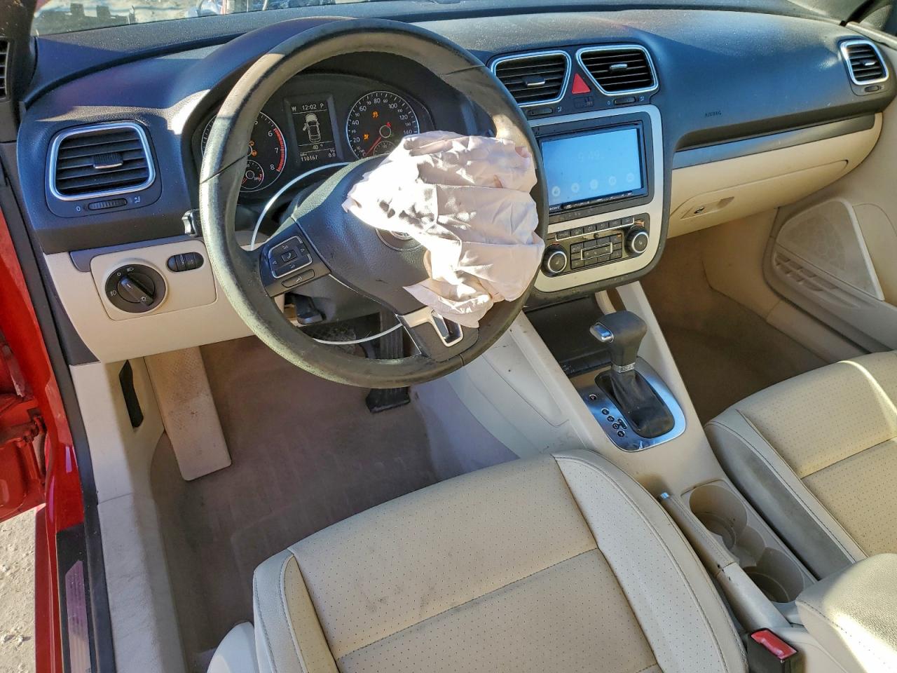 2010 VOLKSWAGEN EOS TURBO photo 8