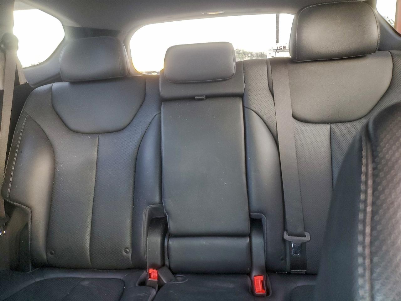2019 HYUNDAI SANTA FE LIMITED photo 10