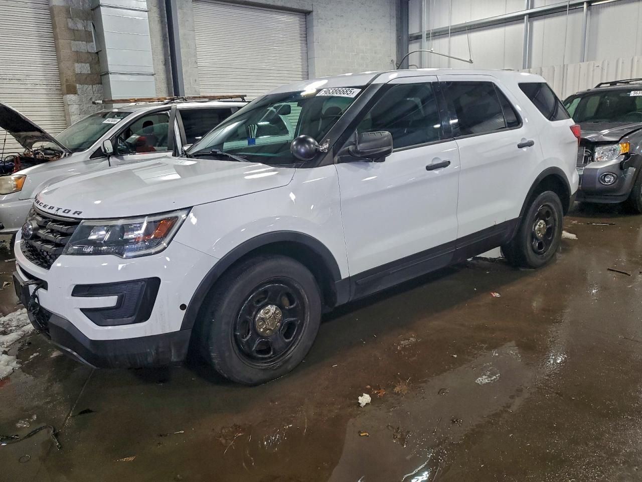 2016 FORD EXPLORER POLICE INTERCEPTOR — VANDALISM damage — photo 1
