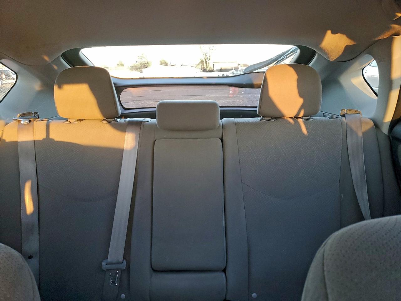 2014 TOYOTA PRIUS photo 10