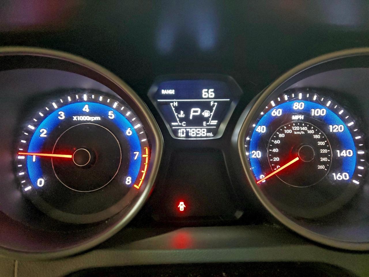 2014 HYUNDAI ELANTRA SE photo 9