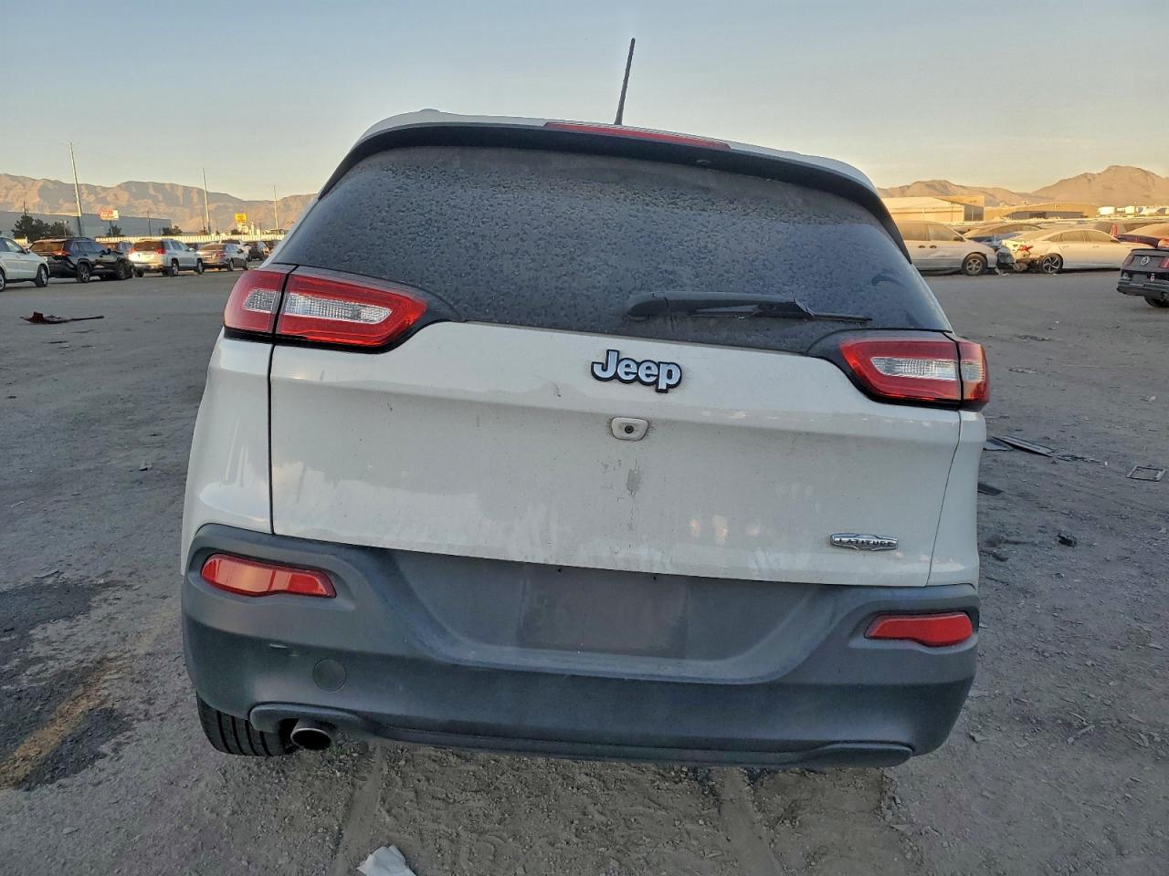 2018 JEEP CHEROKEE LATITUDE PLUS photo 6