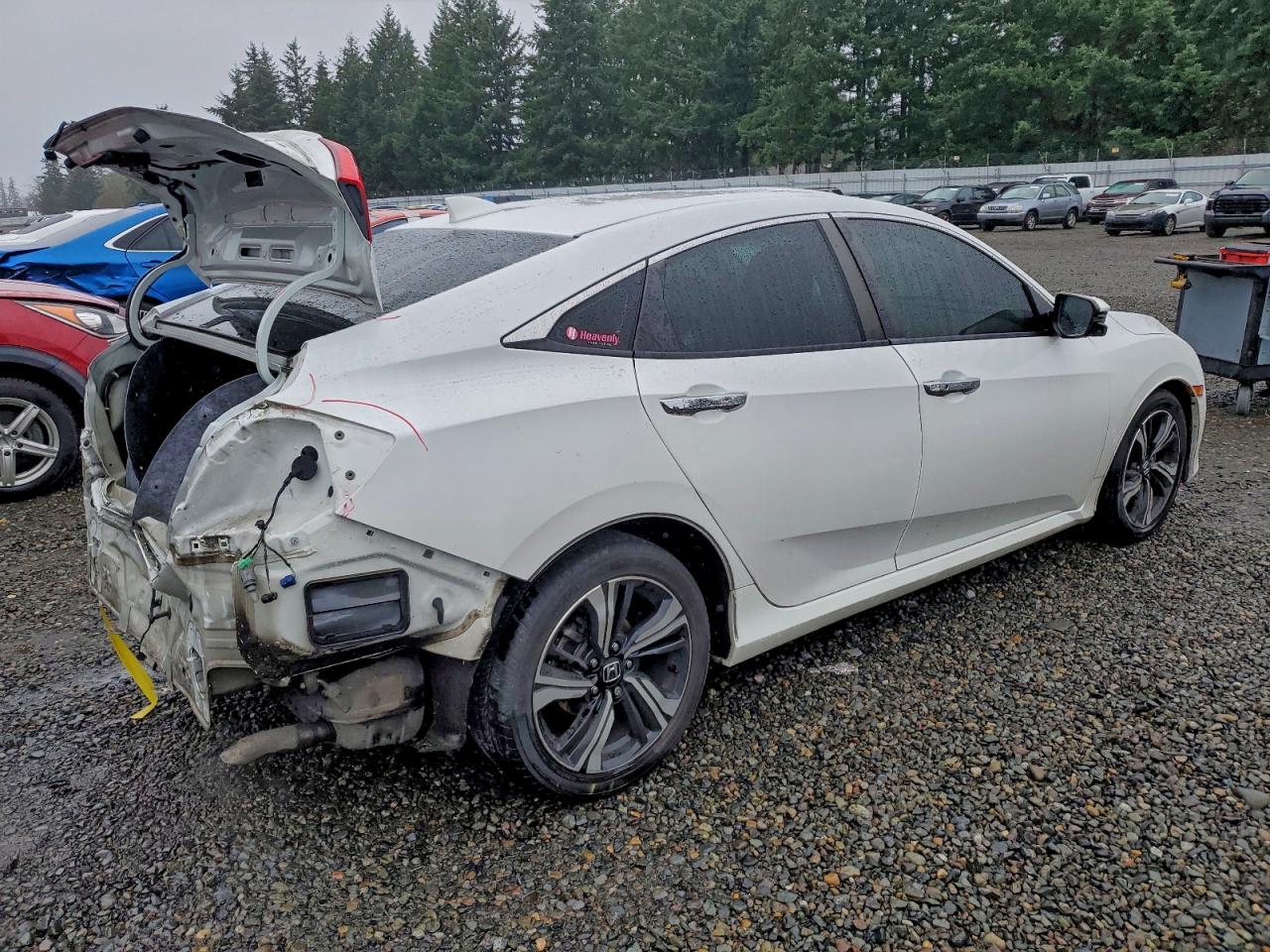 2017 HONDA CIVIC TOURING photo 3