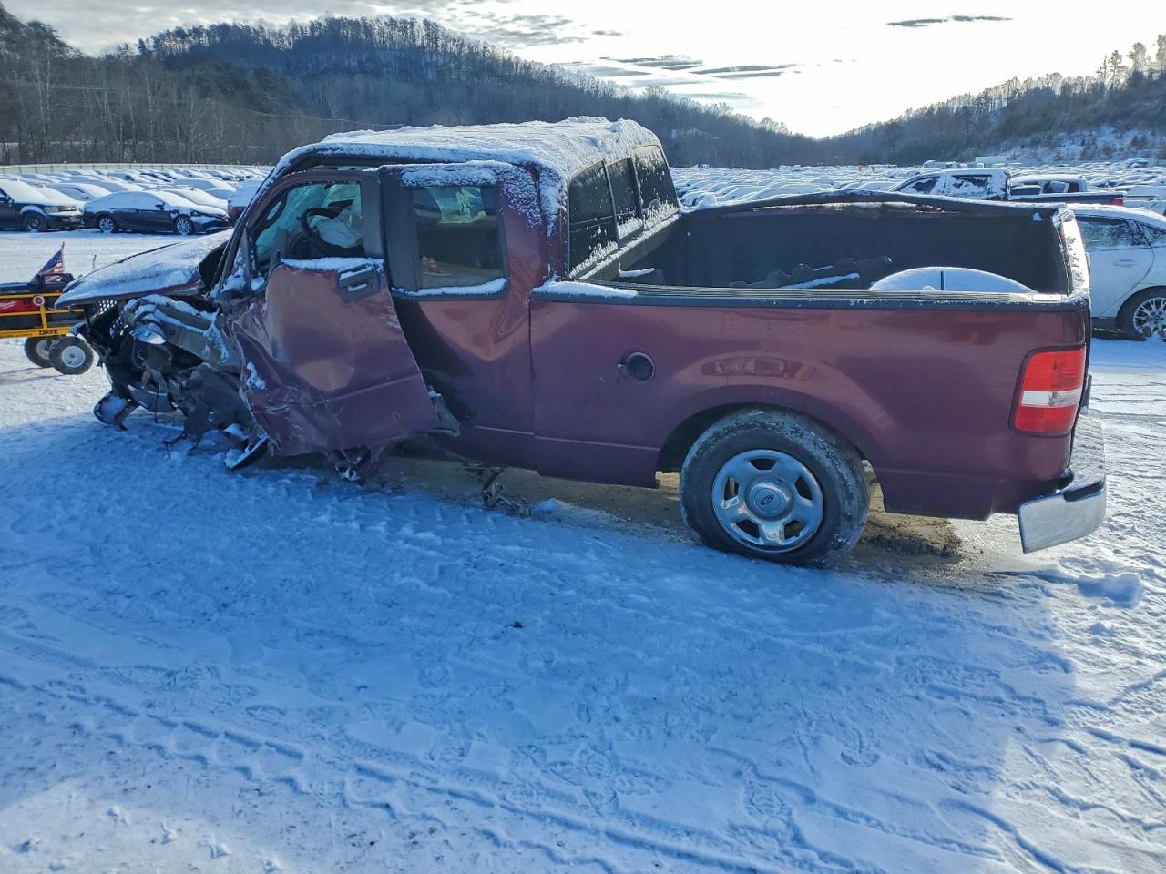 2005 FORD F150 photo 2