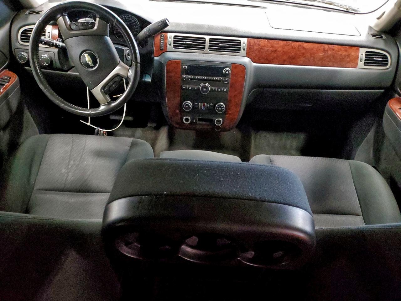 2012 CHEVROLET TAHOE K1500 LS photo 8