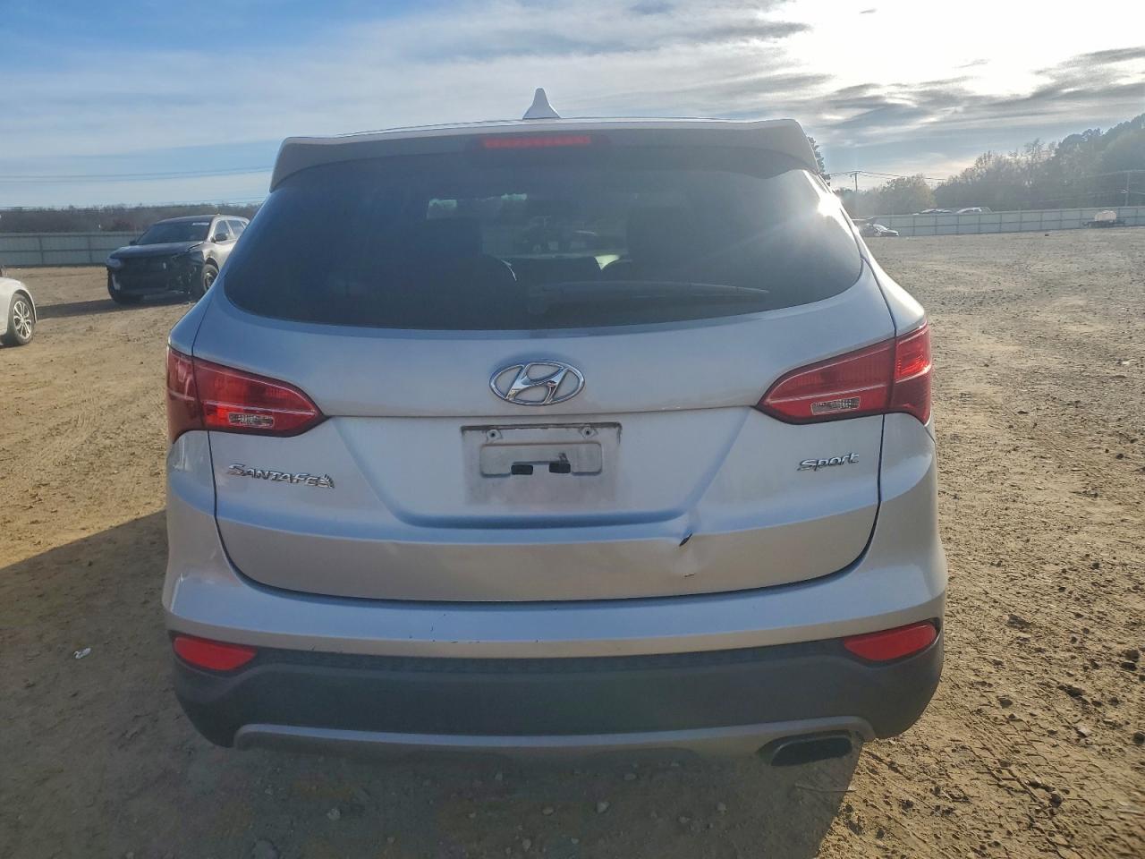 2016 HYUNDAI SANTA FE SPORT photo 6