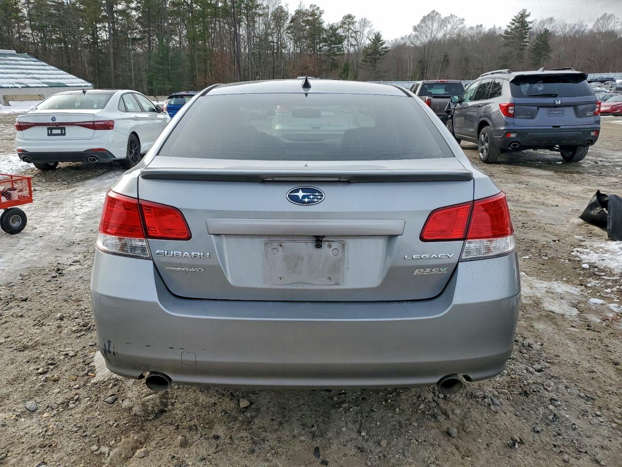 2011 SUBARU LEGACY 2.5I LIMITED photo 6