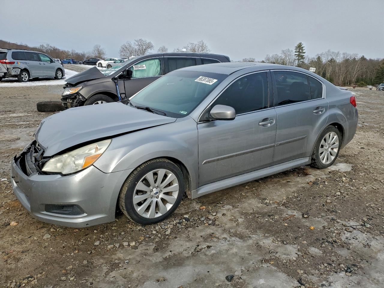 2011 SUBARU LEGACY