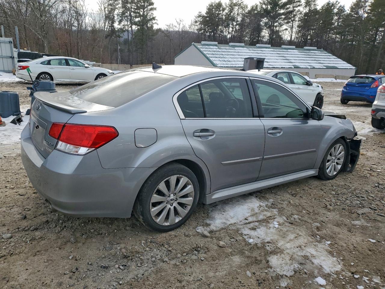 2011 SUBARU LEGACY 2.5I LIMITED photo 3