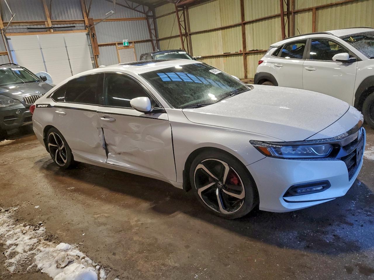 2018 HONDA ACCORD SPORT photo 4