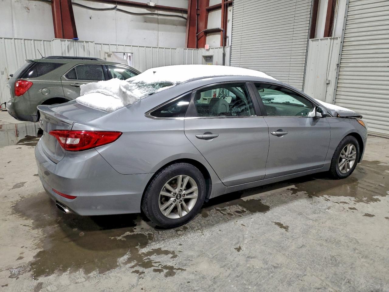 2017 HYUNDAI SONATA SE photo 3