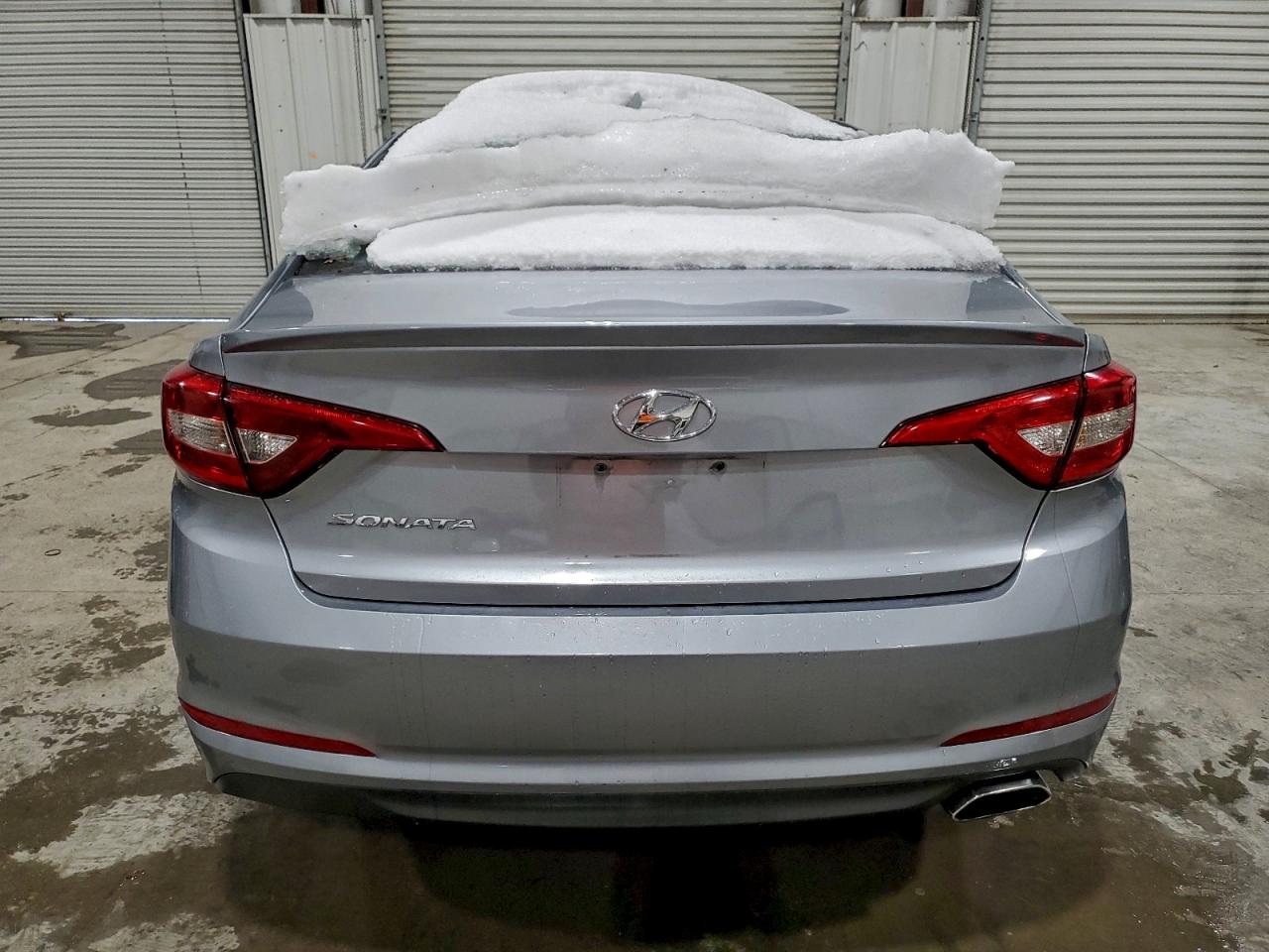 2017 HYUNDAI SONATA SE photo 6