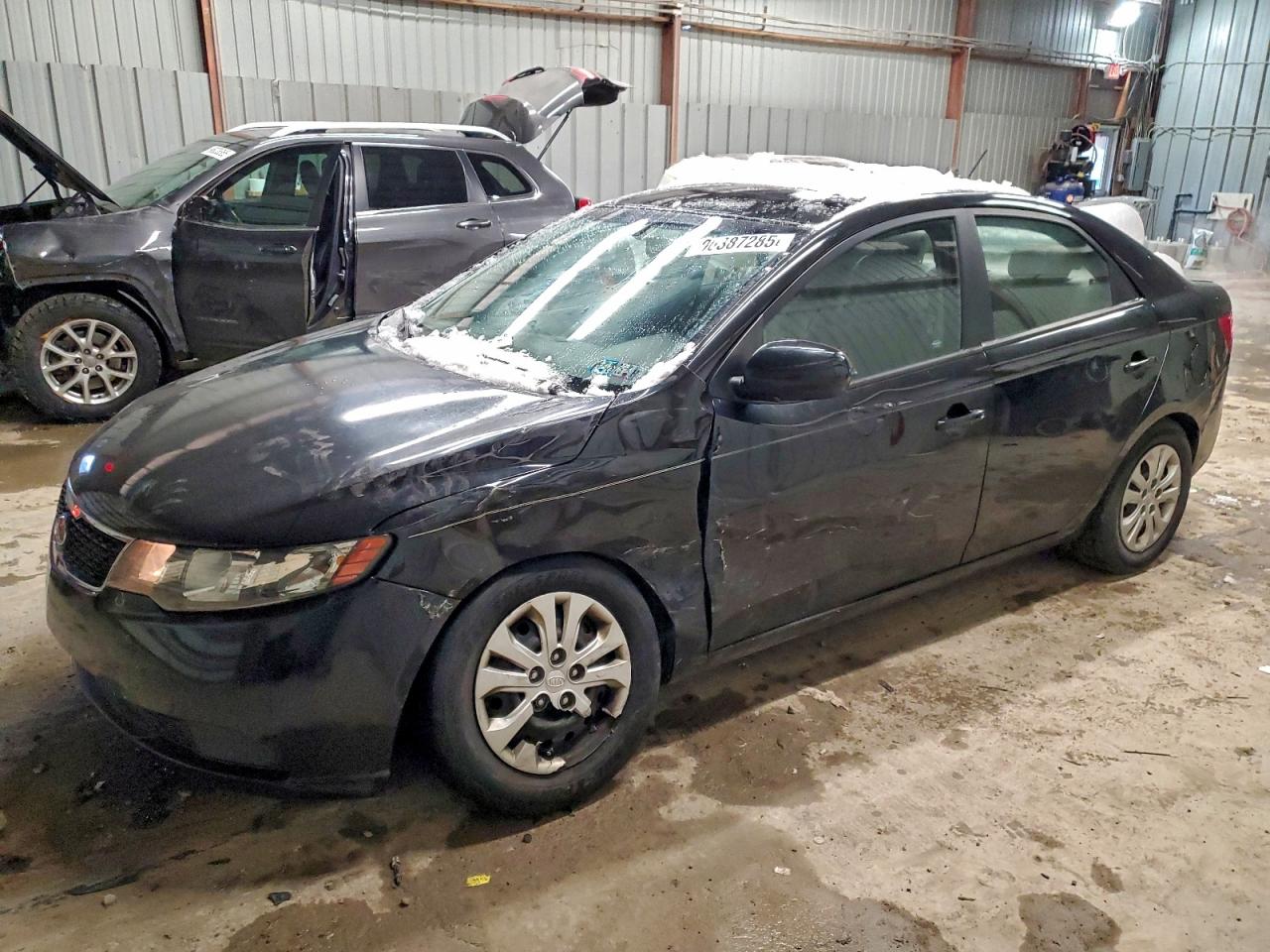 2013 KIA FORTE