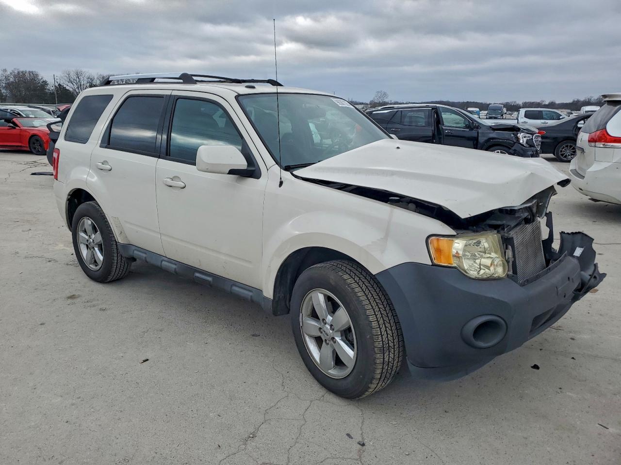 2011 FORD ESCAPE LIMITED photo 4