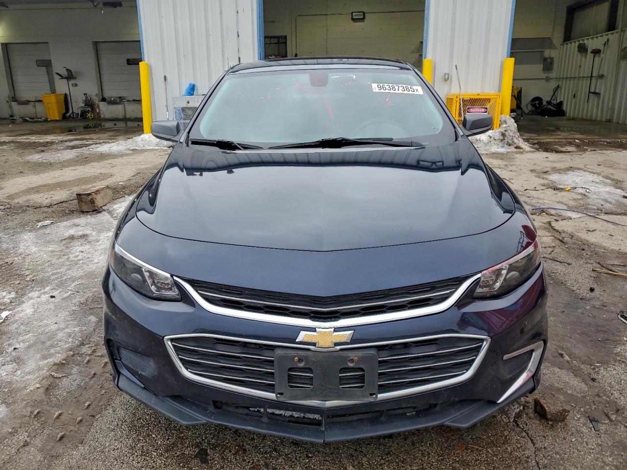 2018 CHEVROLET MALIBU LS photo 5