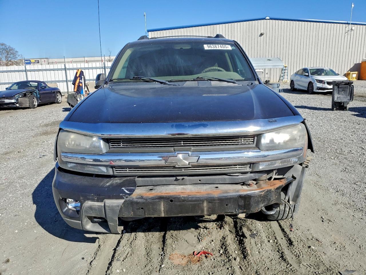 2004 CHEVROLET TRAILBLAZER EXT LS photo 5