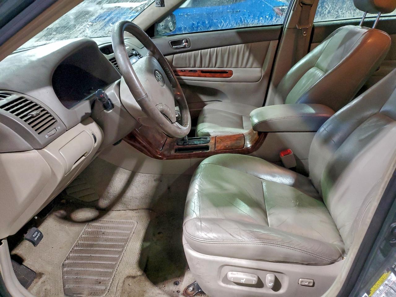 2006 TOYOTA CAMRY LE photo 7