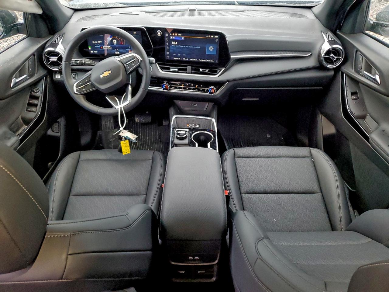 2026 CHEVROLET EQUINOX LT photo 8