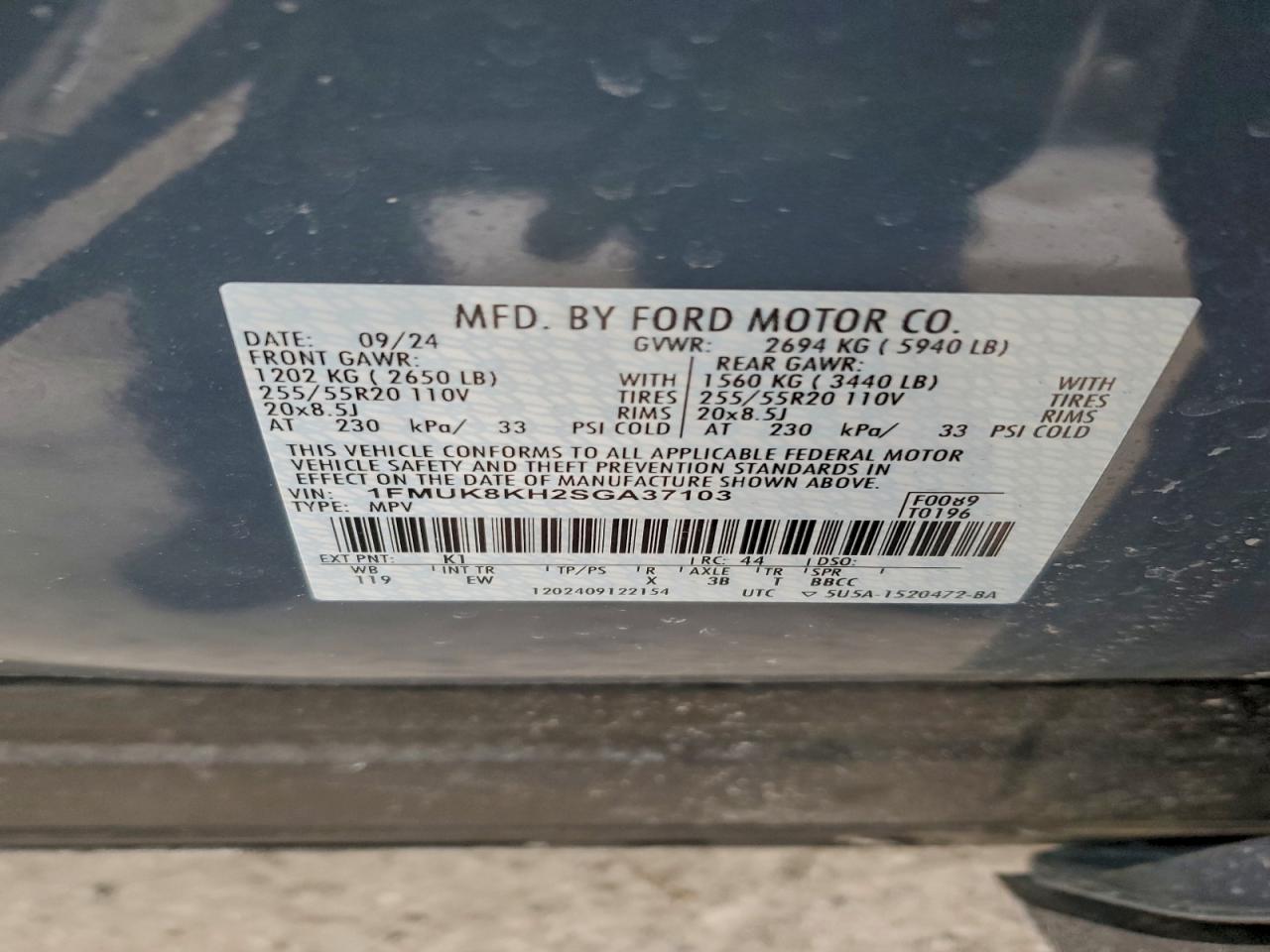 2025 FORD EXPLORER ST-LINE photo 13