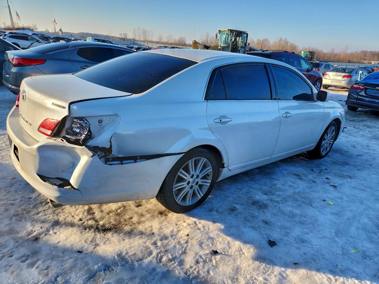 2005 TOYOTA AVALON XL photo 3