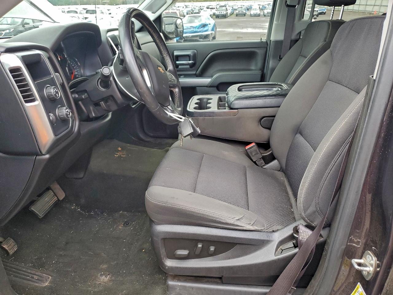 2016 CHEVROLET SILVERADO K1500 LT photo 7