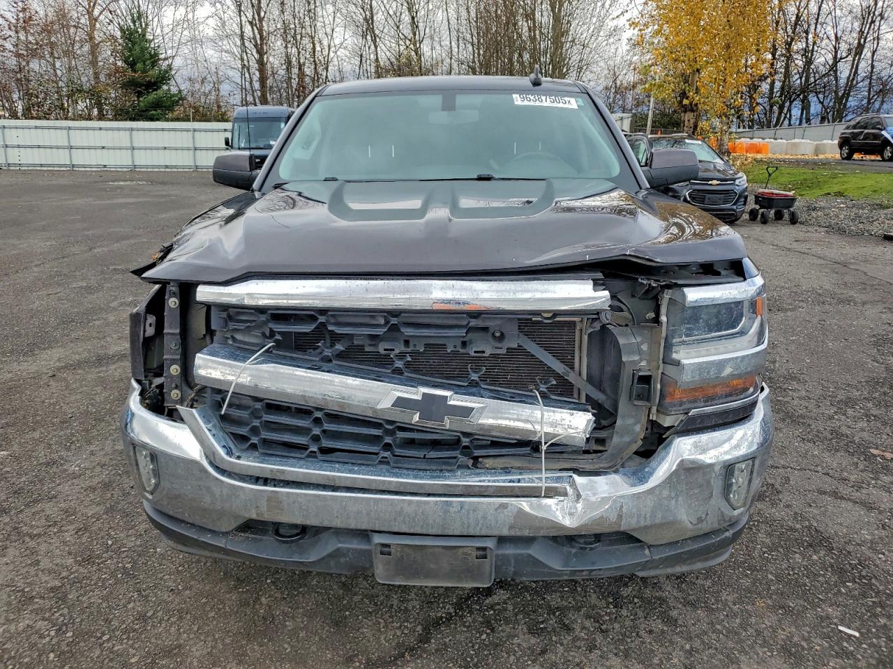 2016 CHEVROLET SILVERADO K1500 LT photo 5