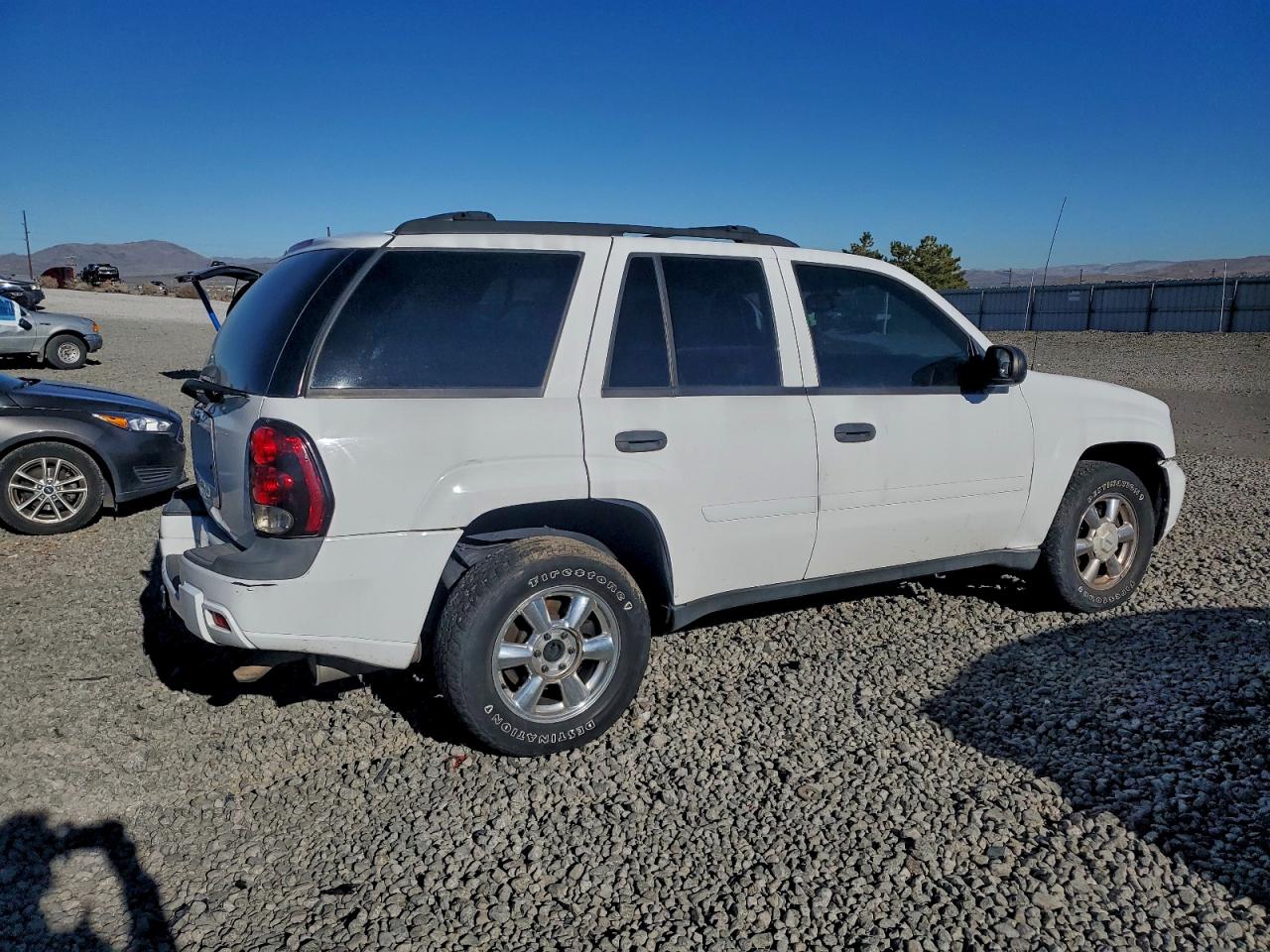 2008 CHEVROLET TRAILBLAZER LS photo 3