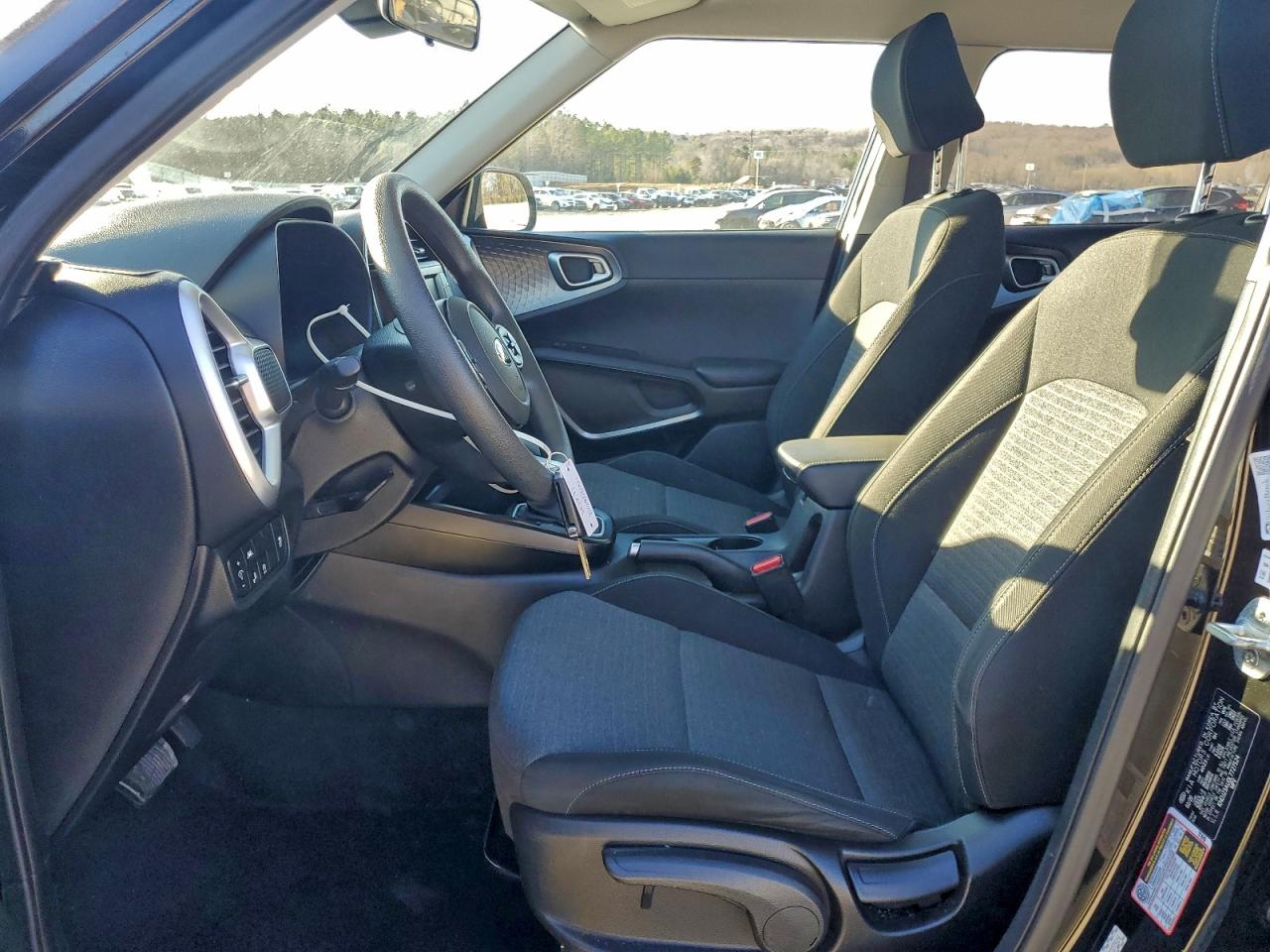 2020 KIA SOUL LX photo 7