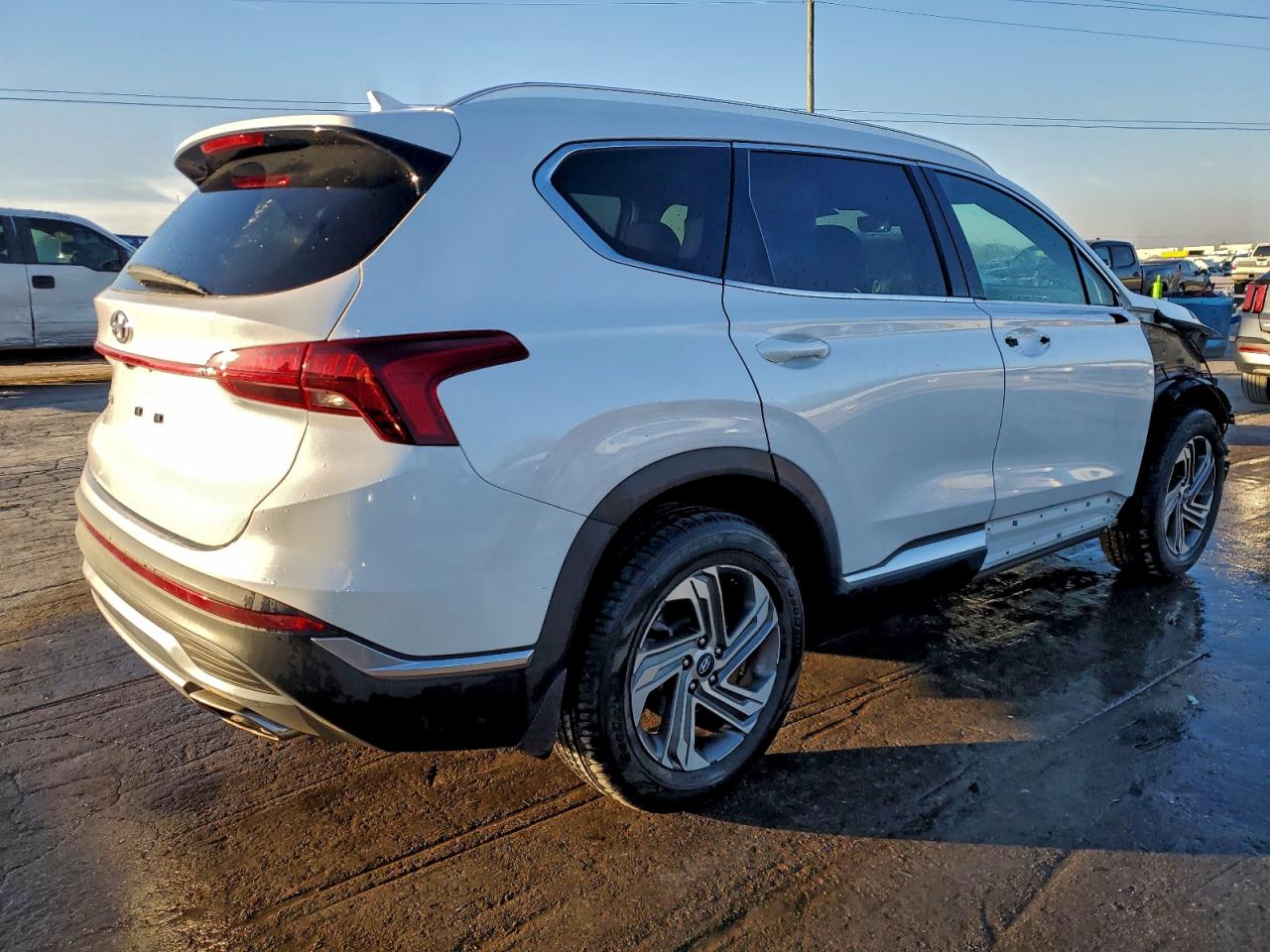 2022 HYUNDAI SANTA FE SEL photo 3