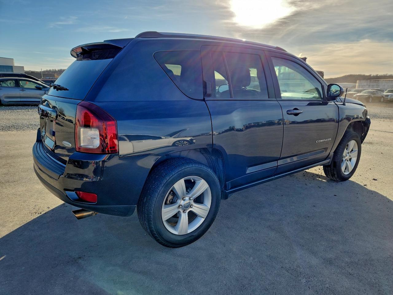 2014 JEEP COMPASS LATITUDE photo 3