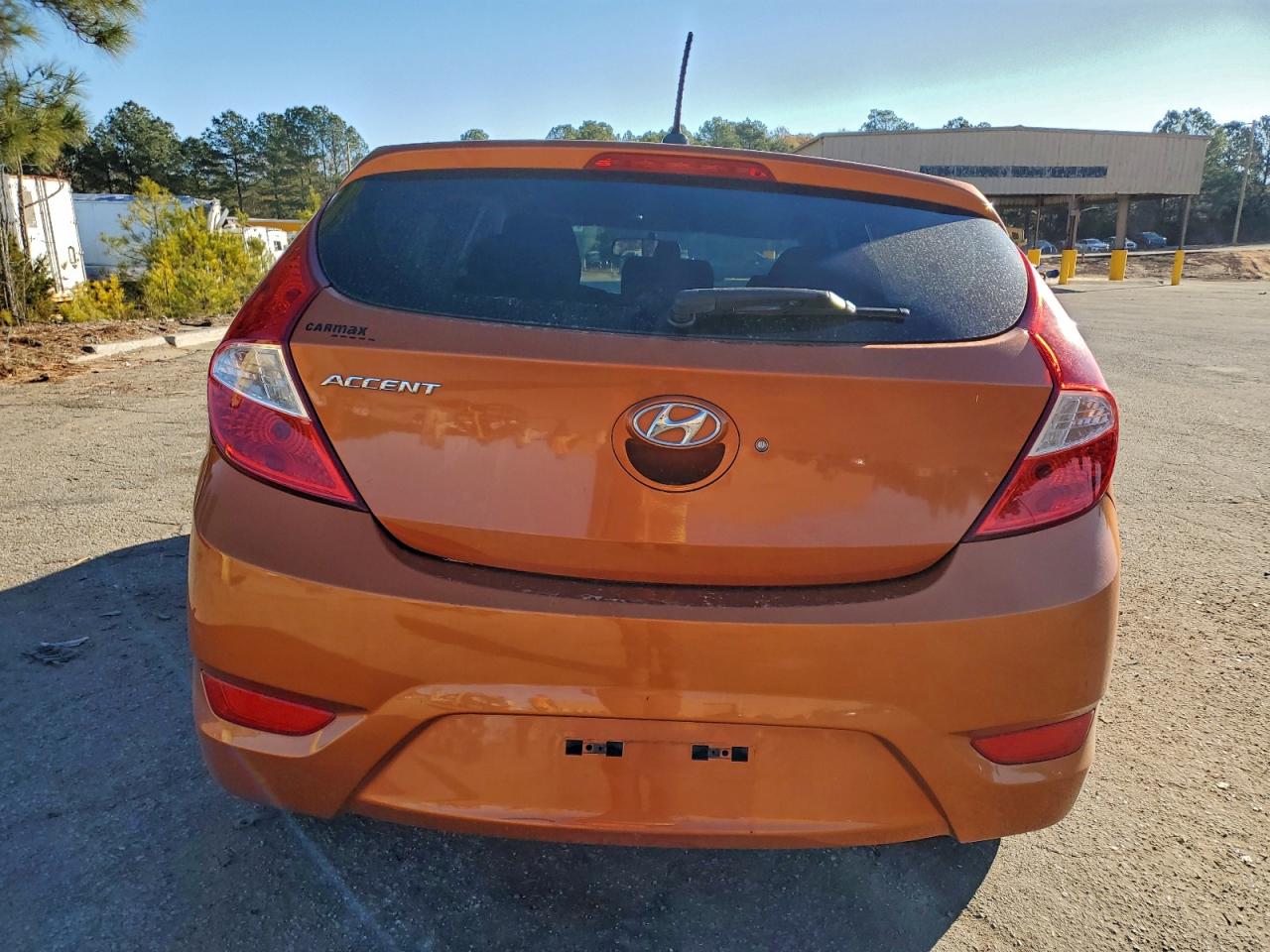 2016 HYUNDAI ACCENT SE photo 6