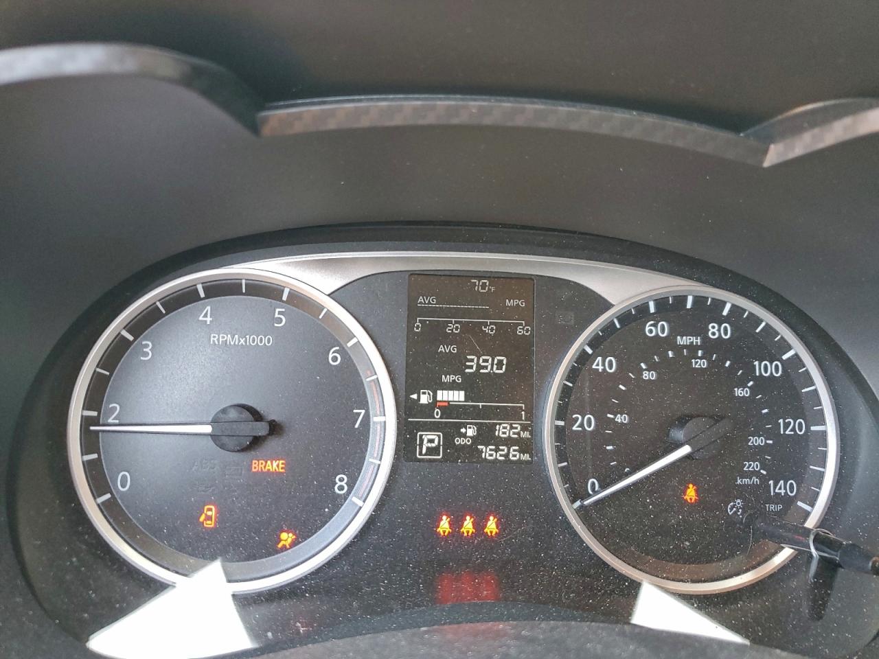 2025 NISSAN VERSA S photo 9
