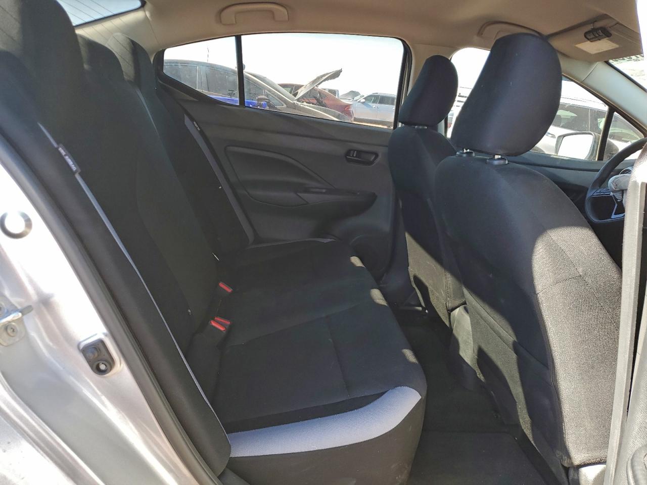 2025 NISSAN VERSA S photo 10