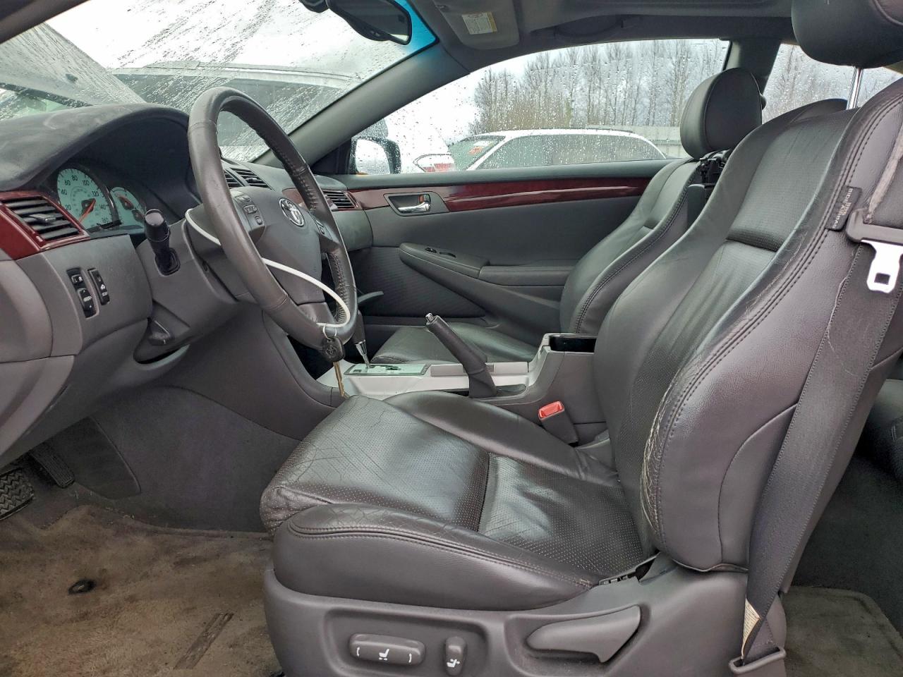 2004 TOYOTA CAMRY SOLARA SE photo 7