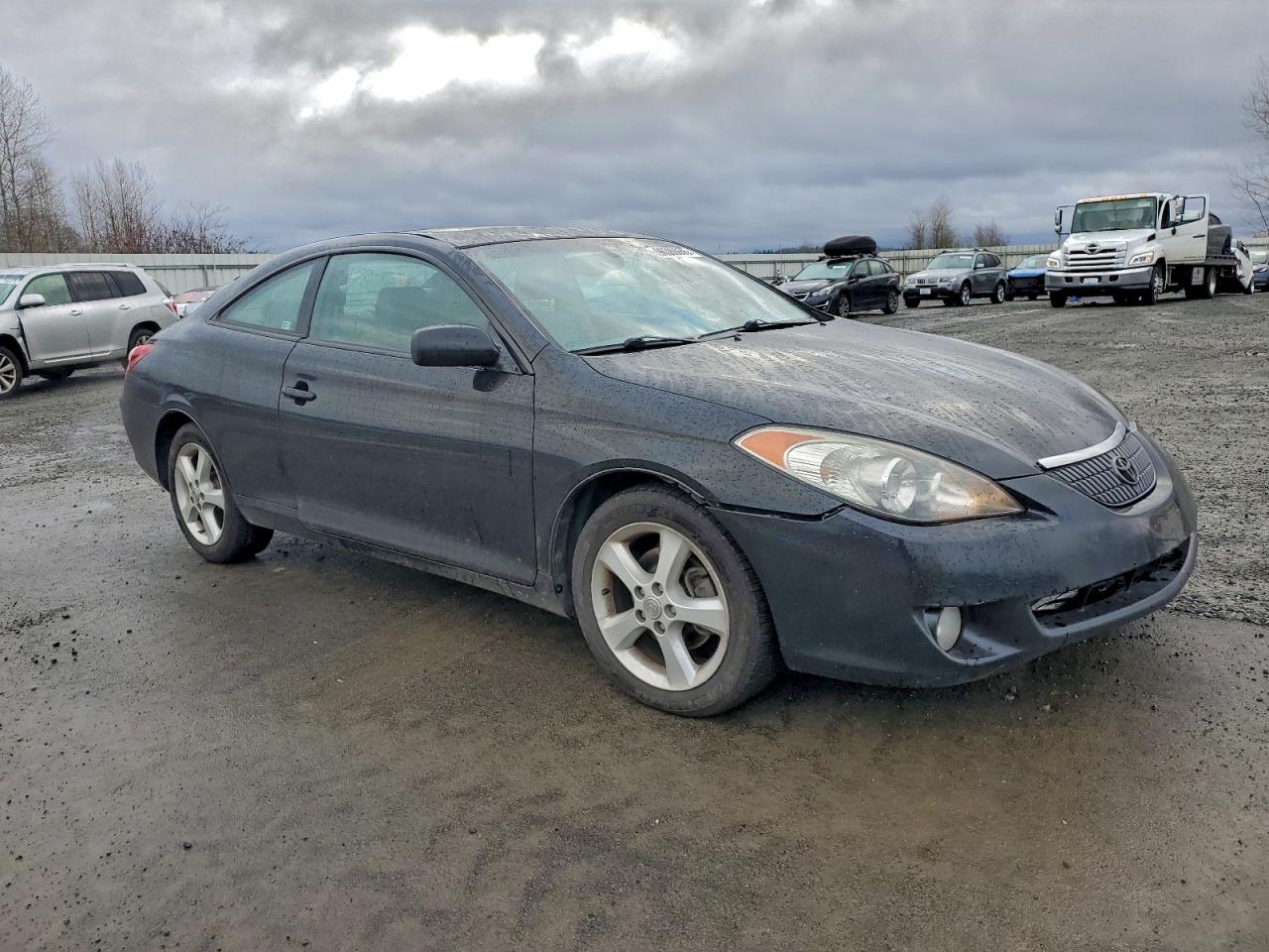 2004 TOYOTA CAMRY SOLARA SE photo 4