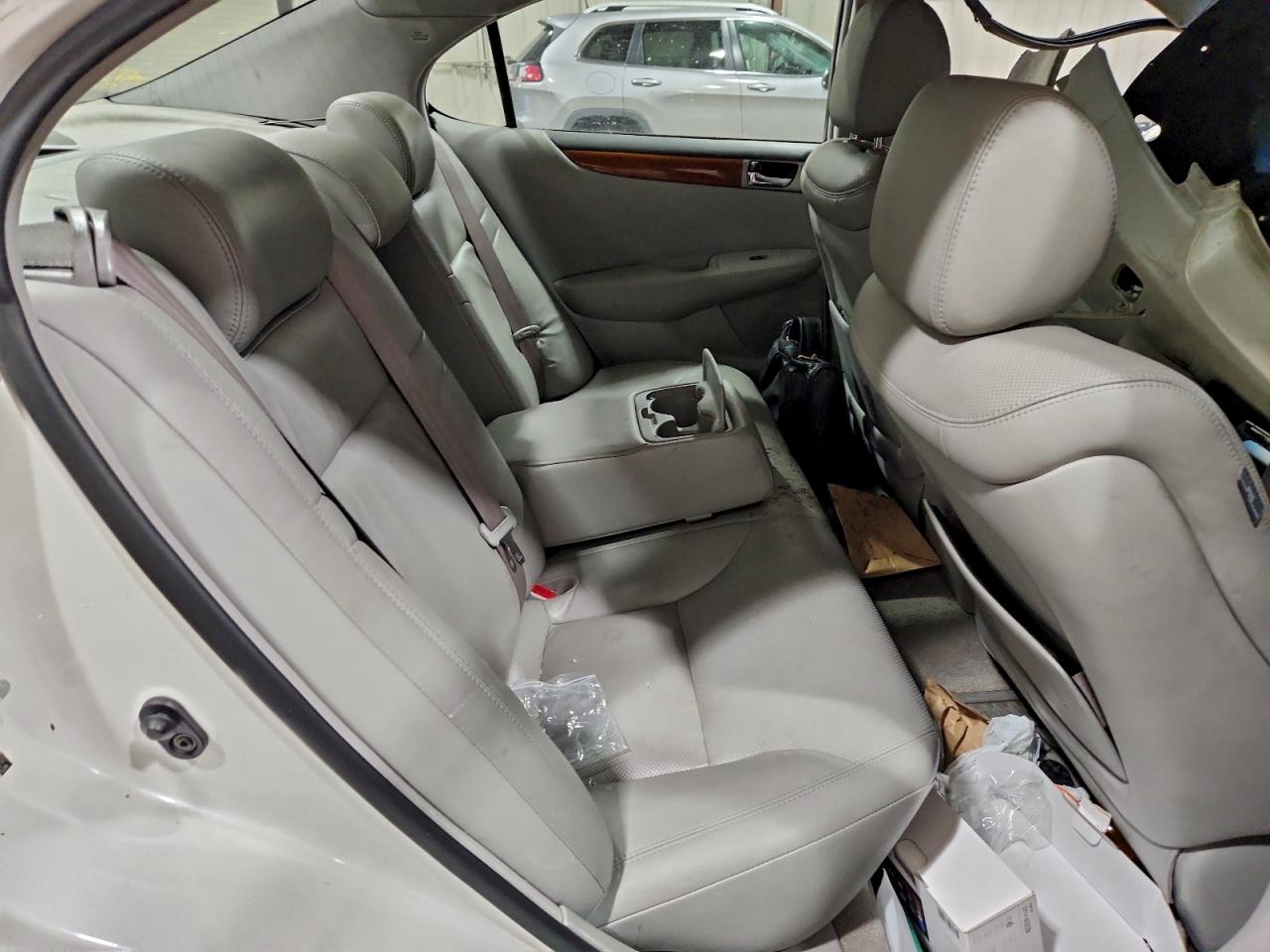 2005 LEXUS ES 330 photo 10