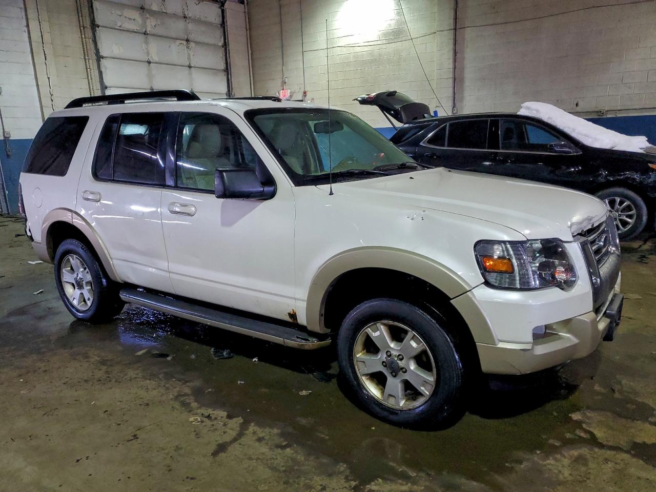 2010 FORD EXPLORER EDDIE BAUER photo 4