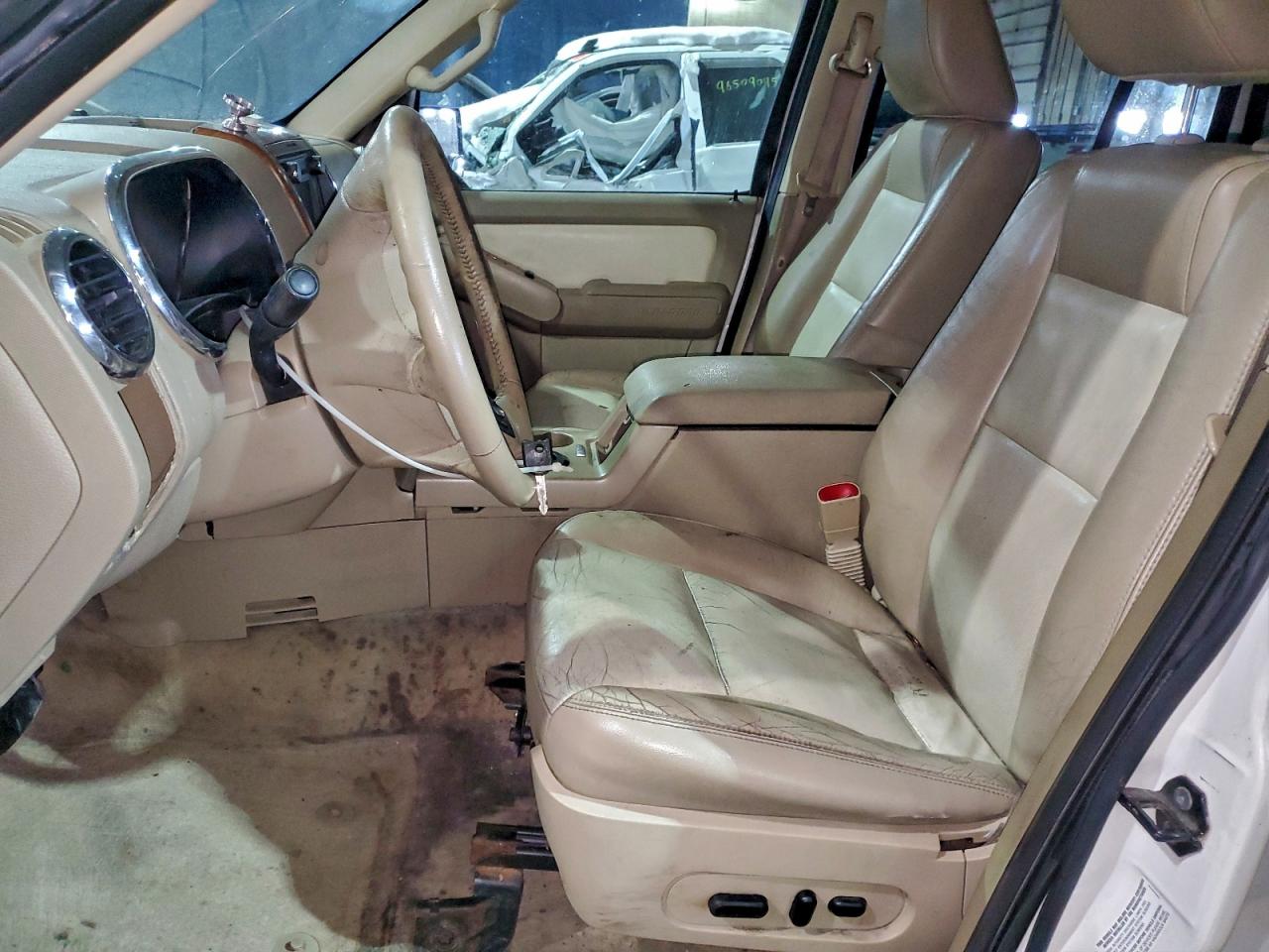 2010 FORD EXPLORER EDDIE BAUER photo 7