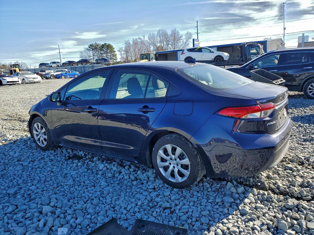 2023 TOYOTA COROLLA LE photo 2